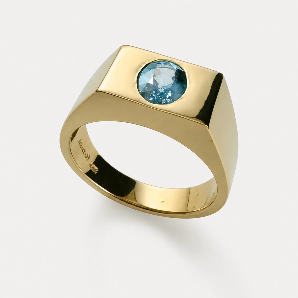 18K Gents Reddish Orange Sapphire Ring