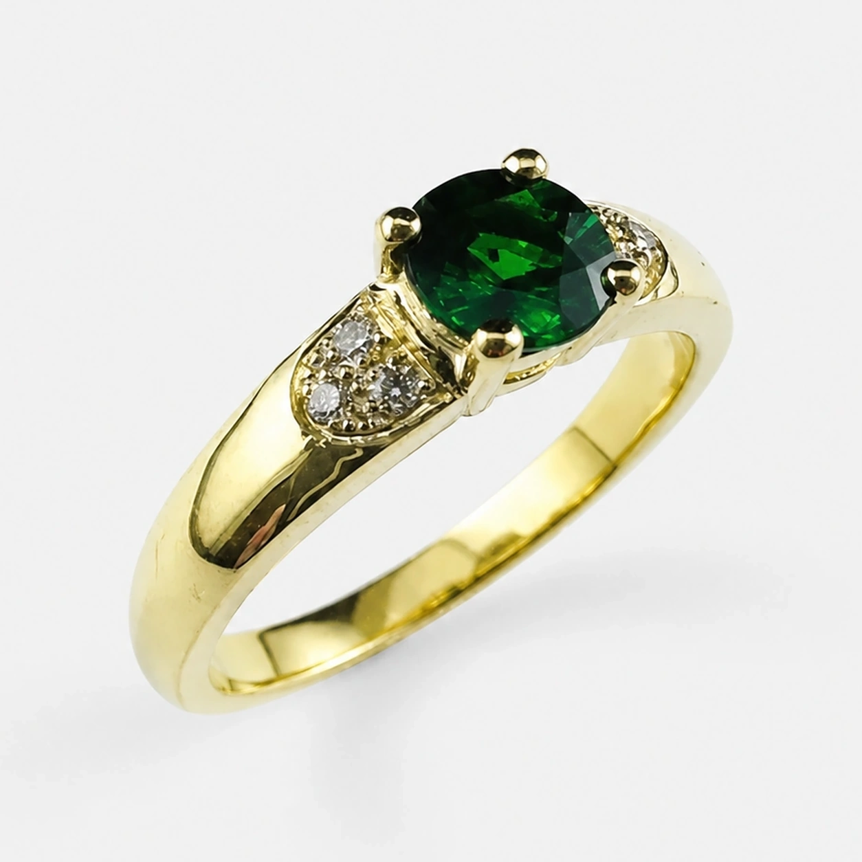 18K Yellow Gold Tsavorite Garnet Diamond Ring