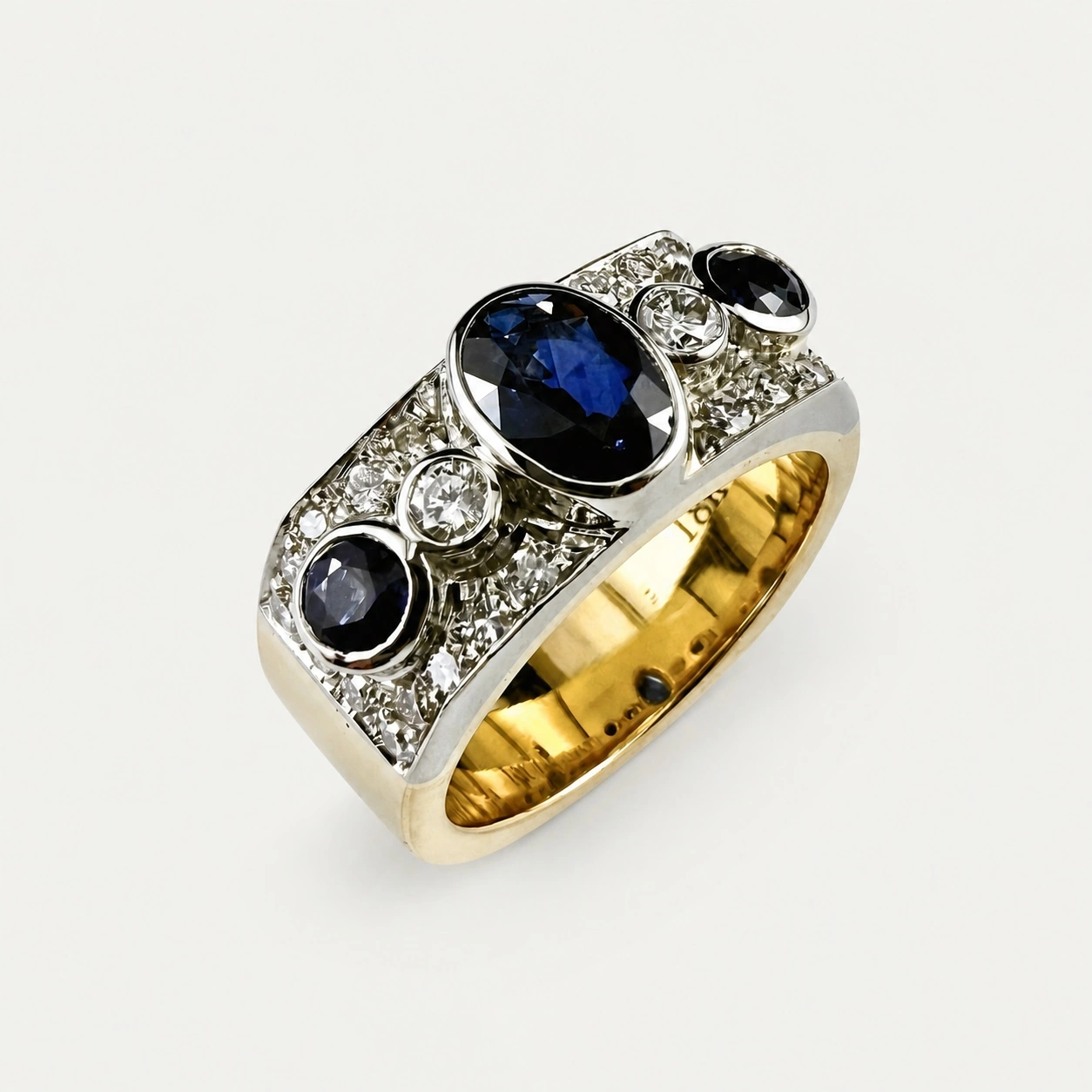 18K Yellow and 19K White Gold Diamond and Sapphire Ring