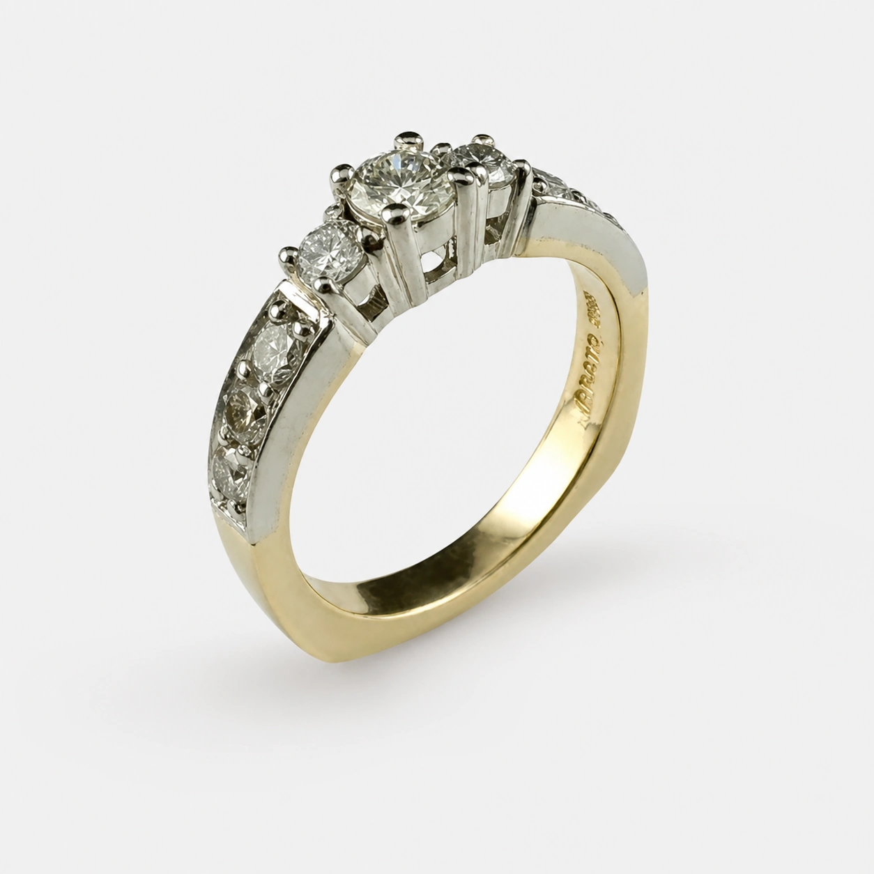 19K White 18K Yellow Diamond Ring