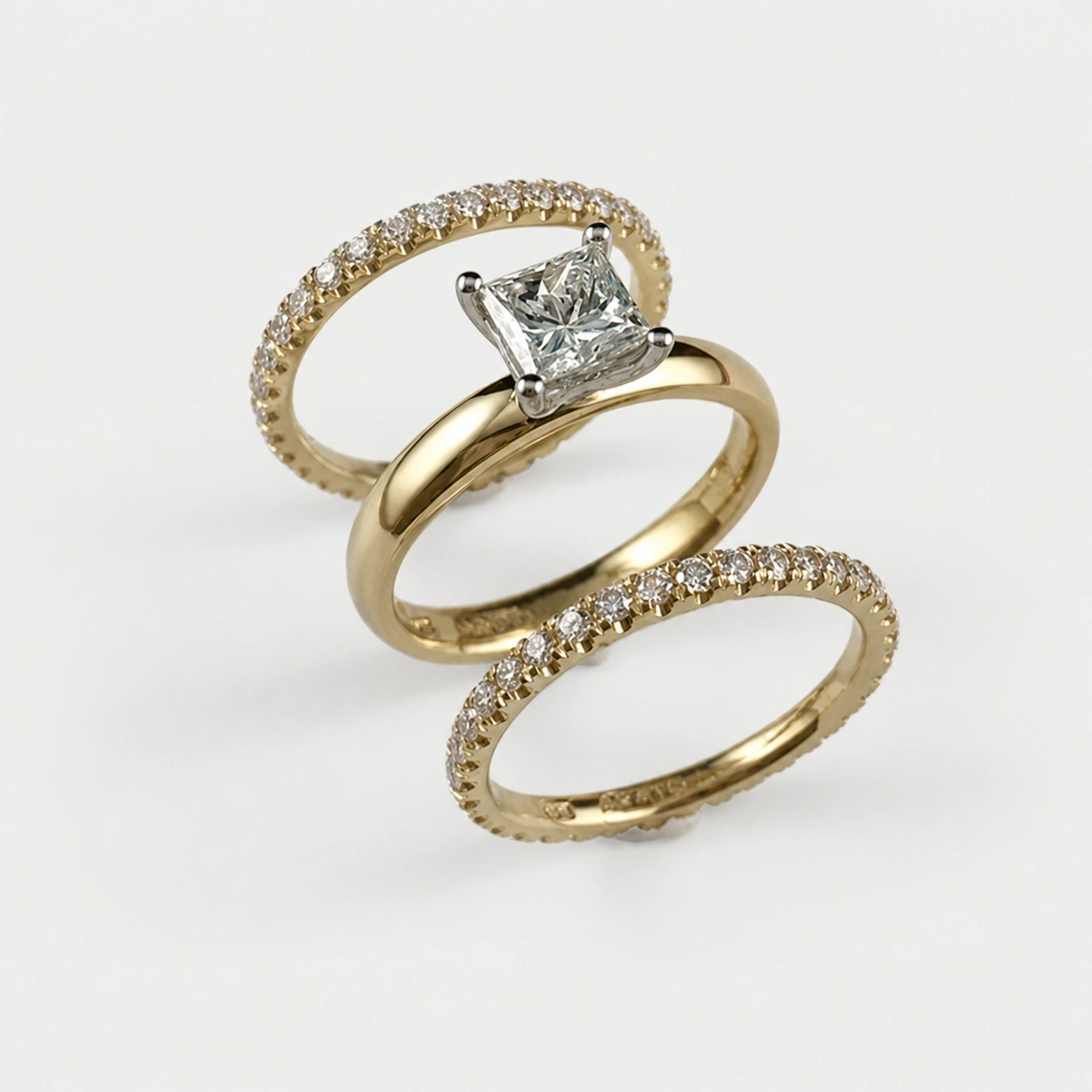 19K White and Yellow Gold Princess Cut Diamond Ring With 18K Yellow Gold Diamond Eternity Bands