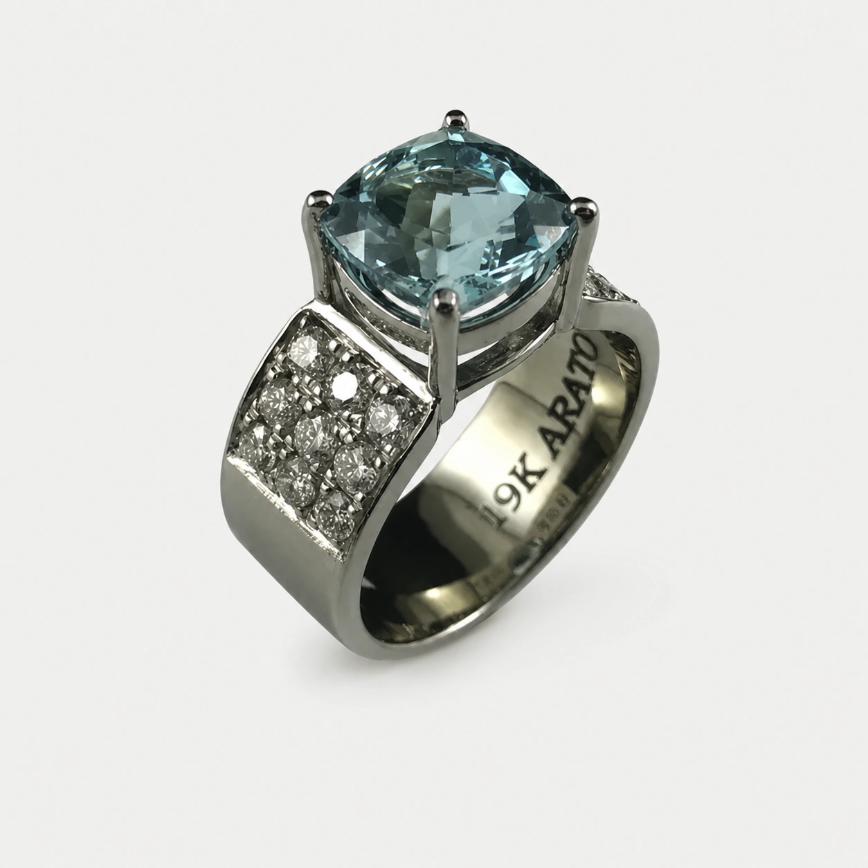 19K White Gold Aquamarine and Diamond Ring